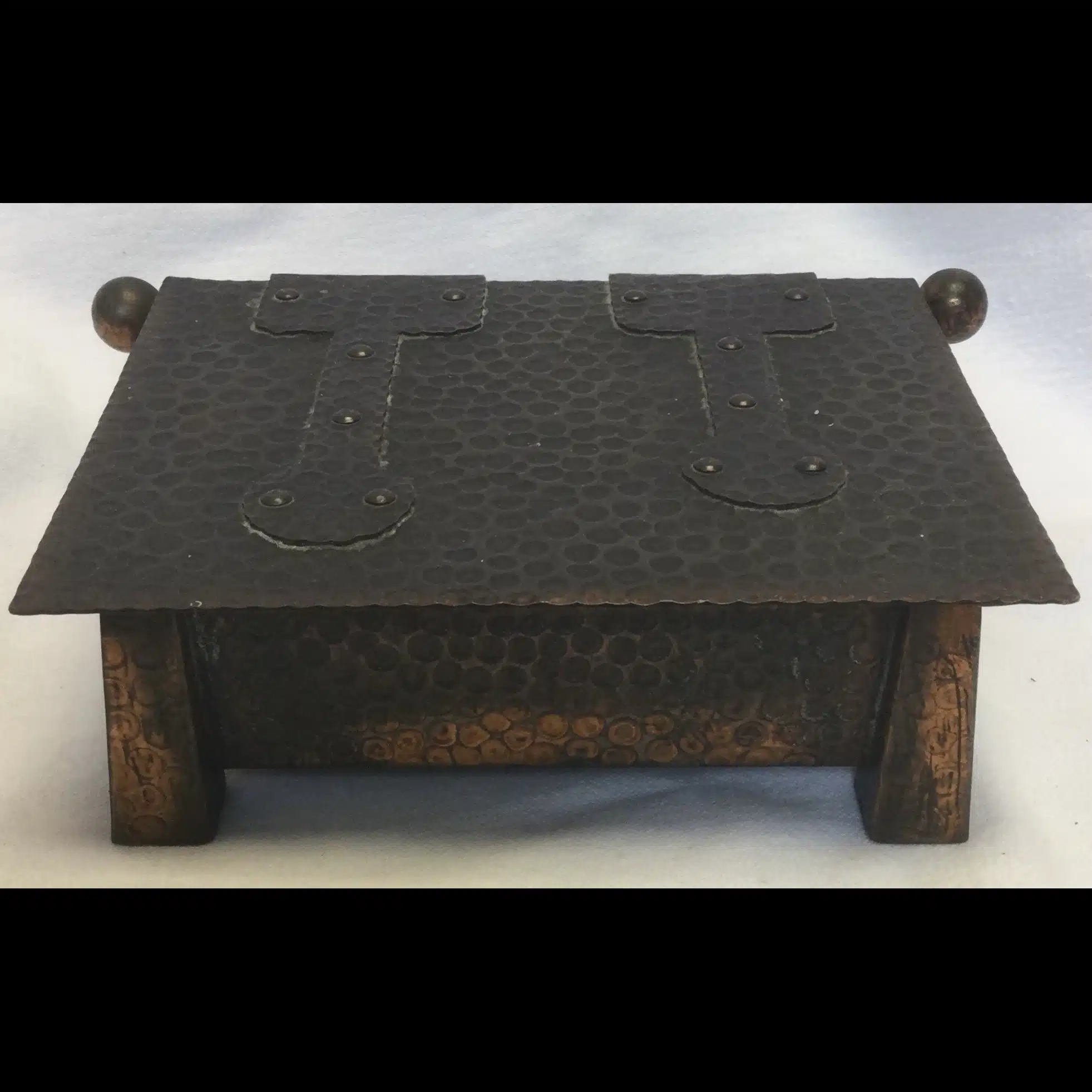 j.f.poole hayle cornwall double strap secessionist box [hayle]